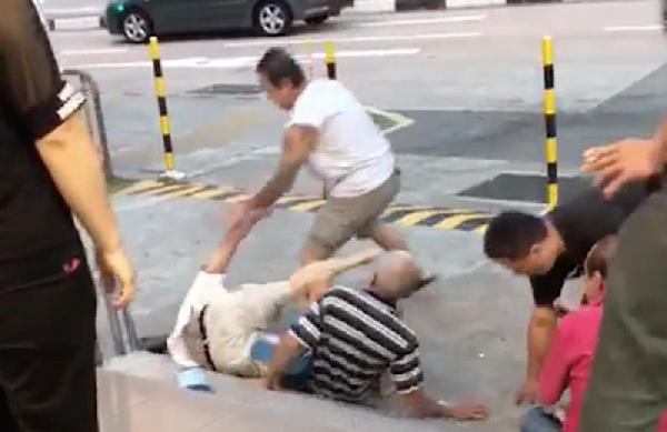 Man taken to hospital after knuckle duster fight in Taman Jurong