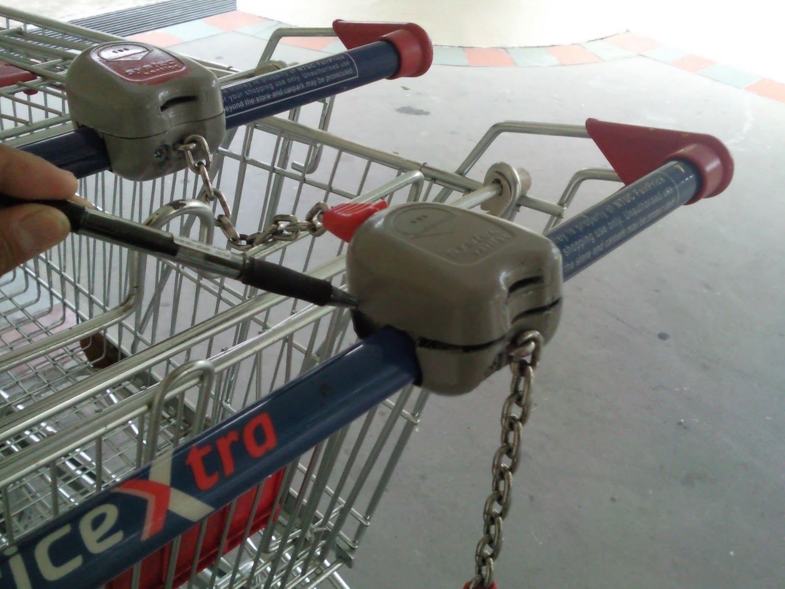 Police investigating case of all trolleys stolen at NTUC Holland Drive